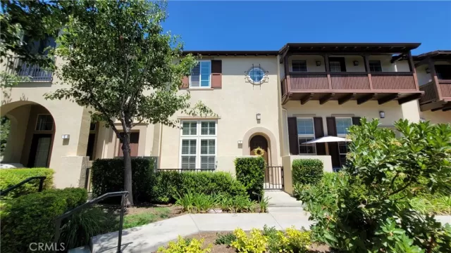 MLS: OC23150370 Condo For Sale