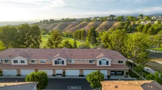 Photo #2: OC23150617 Listing 