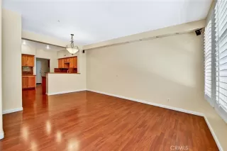 Photo #3: OC23151182 Listing 