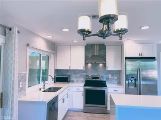 Photo #1: OC23151273 Listing