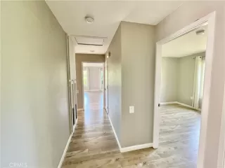 Photo #5: OC23151273 Listing