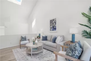 Photo #3: OC23151341 Listing 