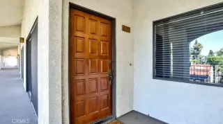 Photo #5: OC23151554 Listing 