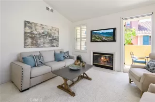 Photo #5: OC23151747 Listing 