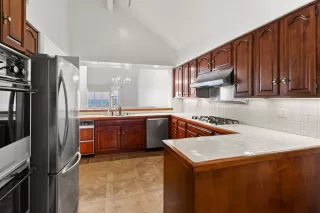 Photo #6: OC23151771 Listing 