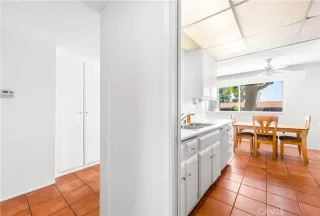 Photo #4: OC23152044 Listing 