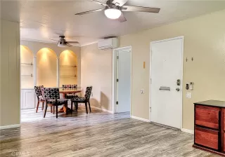 Photo #5: OC23152148 Listing