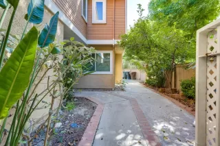 Photo #2: OC23152292 Listing 