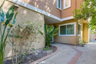 Photo #3: OC23152292 Listing 