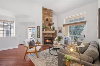 Photo #5: OC23152394 Listing 