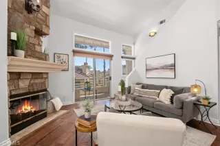 Photo #6: OC23152394 Listing 