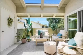 Photo #5: OC23152536 Listing 