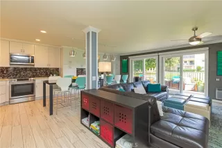 Photo #1: OC23152926 Listing