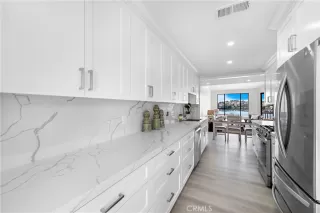 Photo #2: OC23154249 Listing 