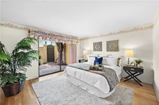 Photo #3: OC23154324 Listing 