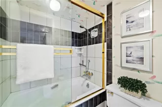 Photo #6: OC23154324 Listing 