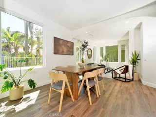 Photo #3: OC23154558 Listing 