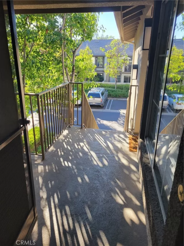 MLS: OC23154739 Condo For Sale