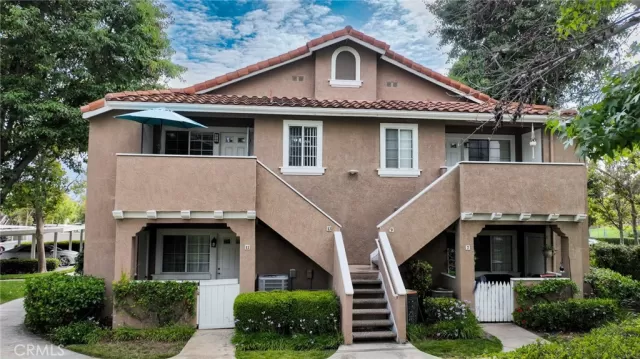 MLS: OC23155410 Condo For Sale