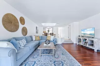 Photo #4: OC23155589 Listing