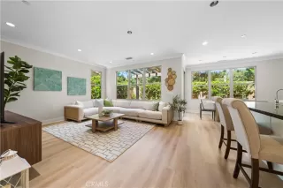 Photo #2: OC23155637 Listing 