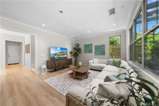 Photo #6: OC23155637 Listing 