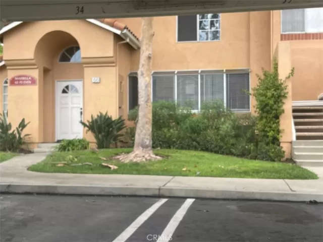 MLS: OC23155664 Condo For Sale