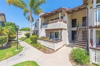 Photo #1: OC23156055 Listing 