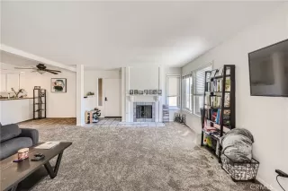 Photo #5: OC23156289 Listing 