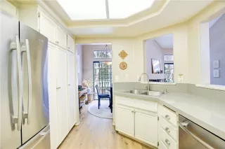 Photo #3: OC23156367 Listing 