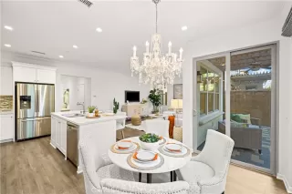 Photo #3: OC23156461 Listing 