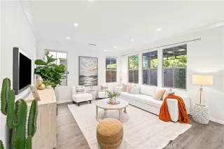 Photo #5: OC23156461 Listing 