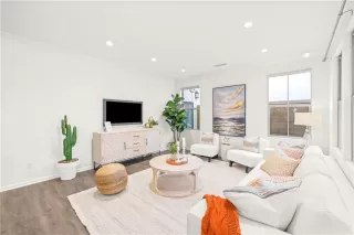 Photo #6: OC23156461 Listing 