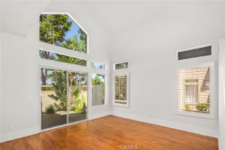 Photo #1: OC23156548 Listing