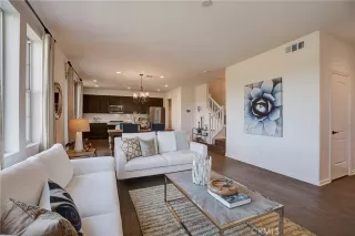 Photo #3: OC23156632 Listing