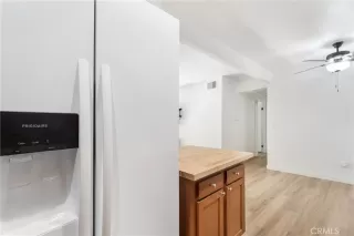 Photo #4: OC23157549 Listing 