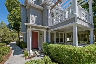 Photo #1: OC23157746 Listing 