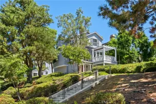 Photo #2: OC23157746 Listing 