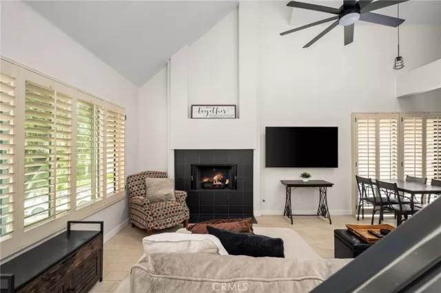 MLS: OC23157781 Condo For Sale