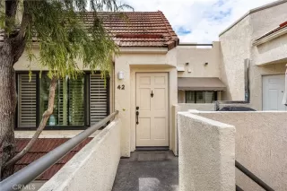 Photo #3: OC23157781 Listing