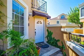 Photo #5: OC23158117 Listing 