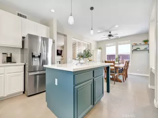 Photo #4: OC23158473 Listing 