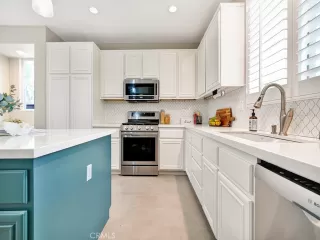 Photo #5: OC23158473 Listing 