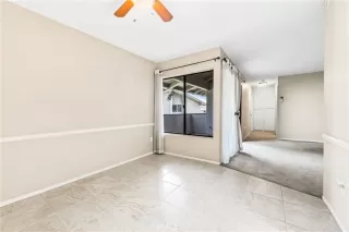 Photo #4: OC23158490 Listing