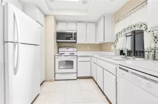 Photo #6: OC23158490 Listing