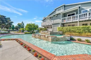 Photo #2: OC23158920 Listing 