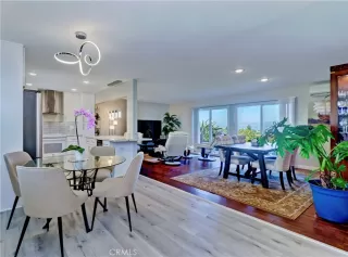 Photo #1: OC23159088 Listing