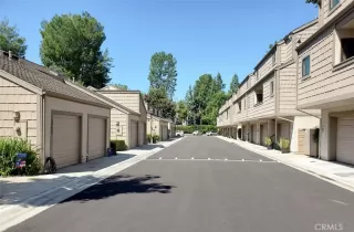 Photo #4: OC23159212 Listing 