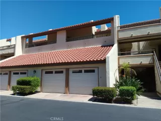 Photo #2: OC23159325 Listing 