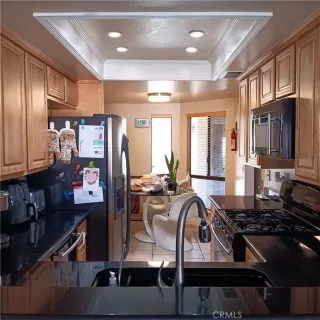 Photo #3: OC23159325 Listing 